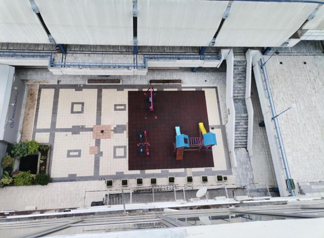 Calla 5 Apartment - Main Square, In The City Shopping Center - Parking Slot With Security And Video Camera Szkopje Kültér fotó